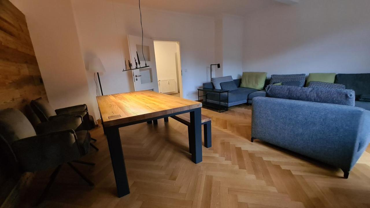 Bunter Hirsch Ferienwohnung Im Garmischer Zentrum Εξωτερικό φωτογραφία