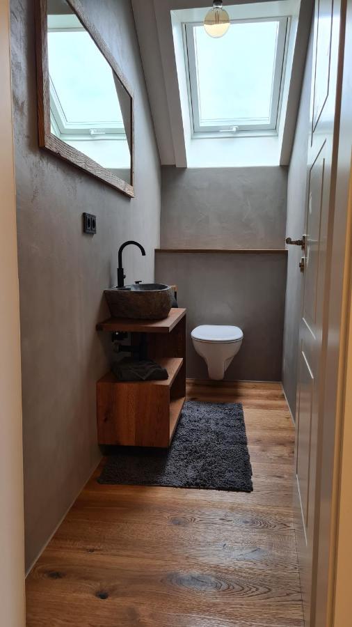 Bunter Hirsch Ferienwohnung Im Garmischer Zentrum Εξωτερικό φωτογραφία